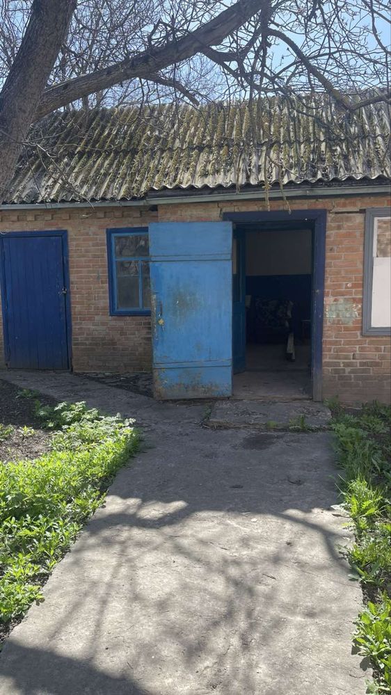Продається будинок в селі Абазівка, Полтавському районі.