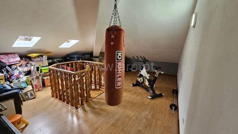 Apartamento T3 + Garagem + Sótão com dois Acessos