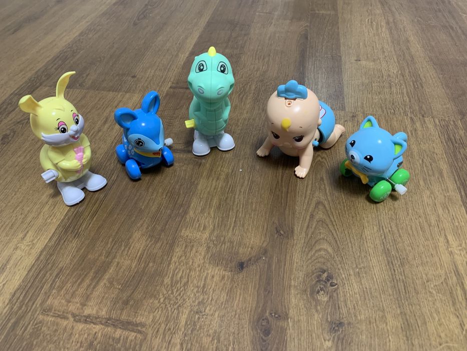 Набір заводних іграшок