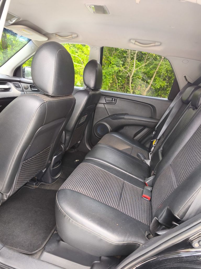 Kia sportage/2007 rok/2.0+LPG/hak/4x4
