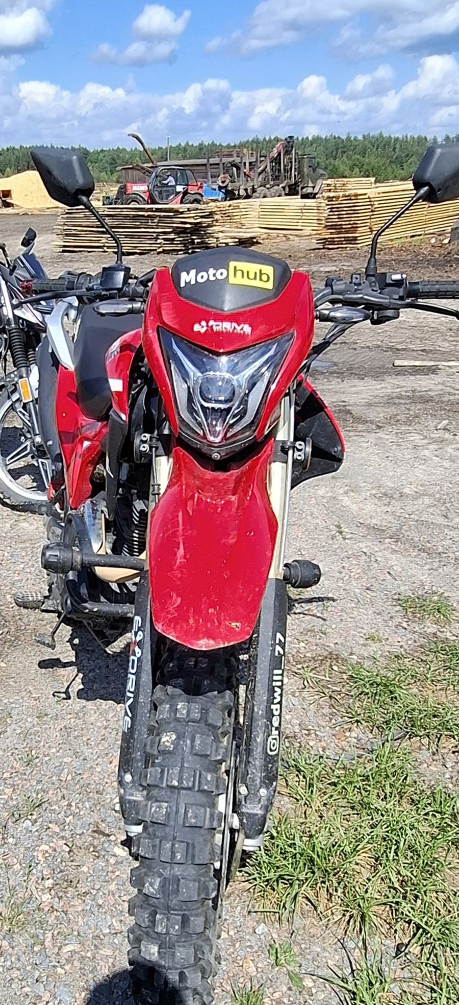 Продам мот 250 Exdrive