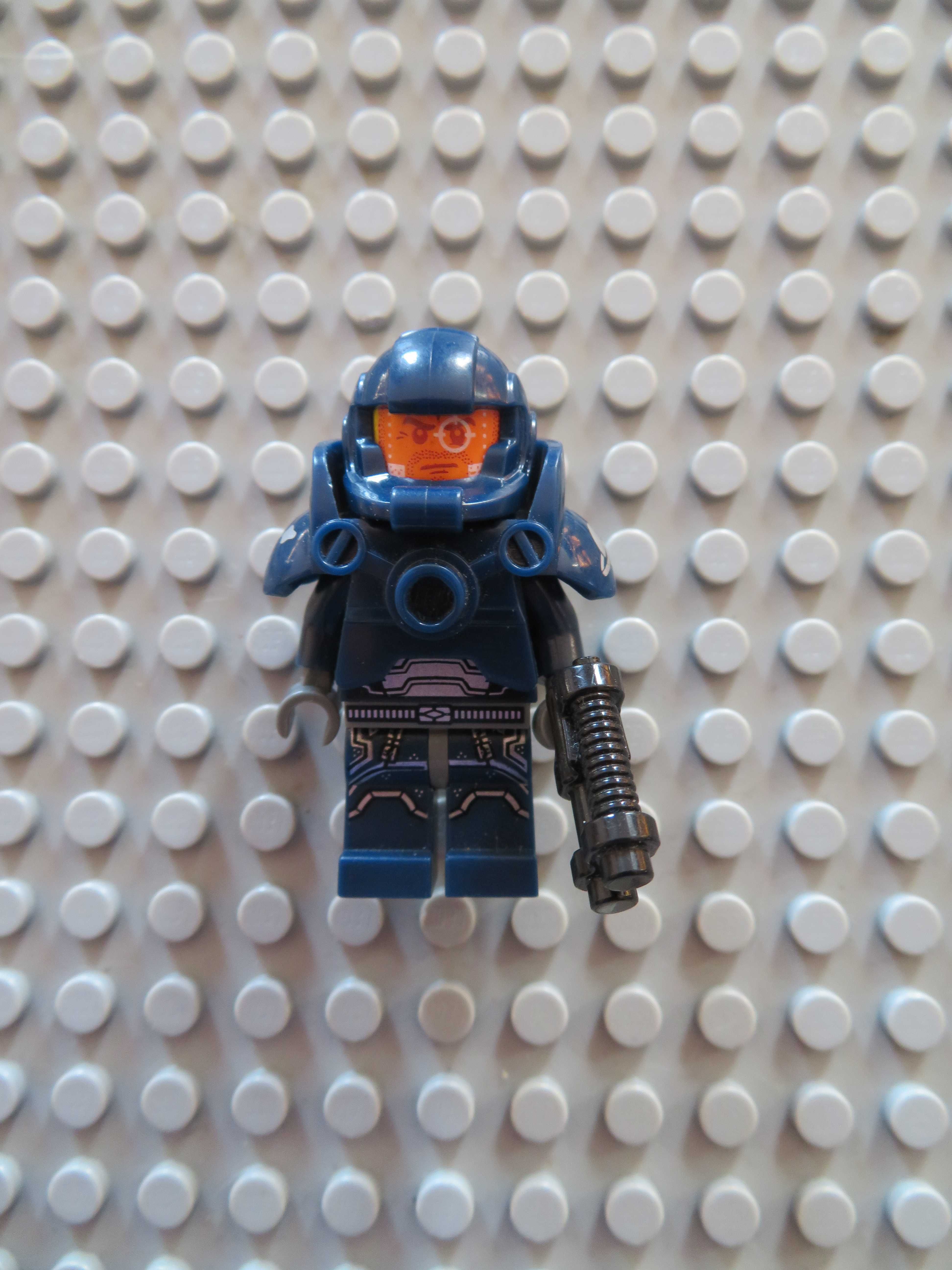 LEGO Minifigurka Seria 07.08 Galaktyczny patrol