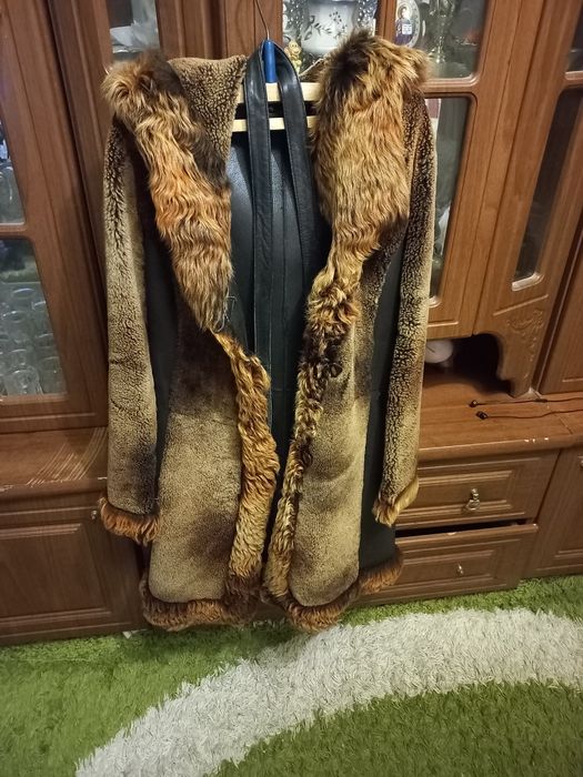 Дубленка натуральная. Піджак лак кожаний.