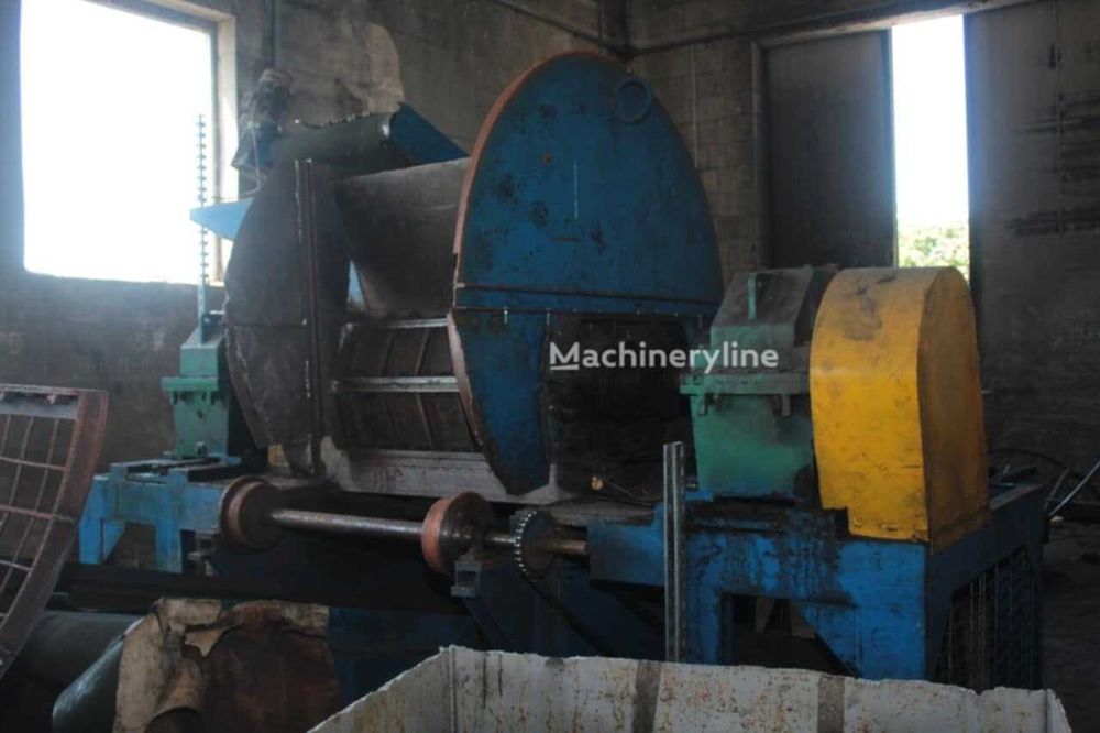 Maszyny do recyklingu opon Używana linia do recyklingu gumy
