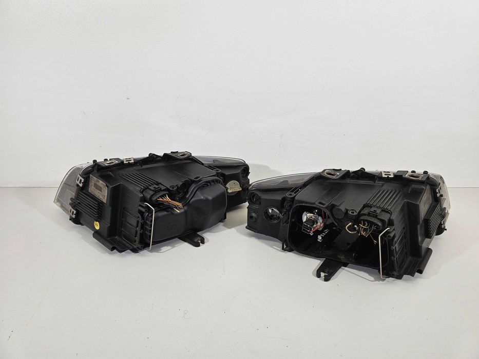 Audi A4 B6 Cabrio Kabriolet Lampy Przód Przednie Lewa+Prawa Europa