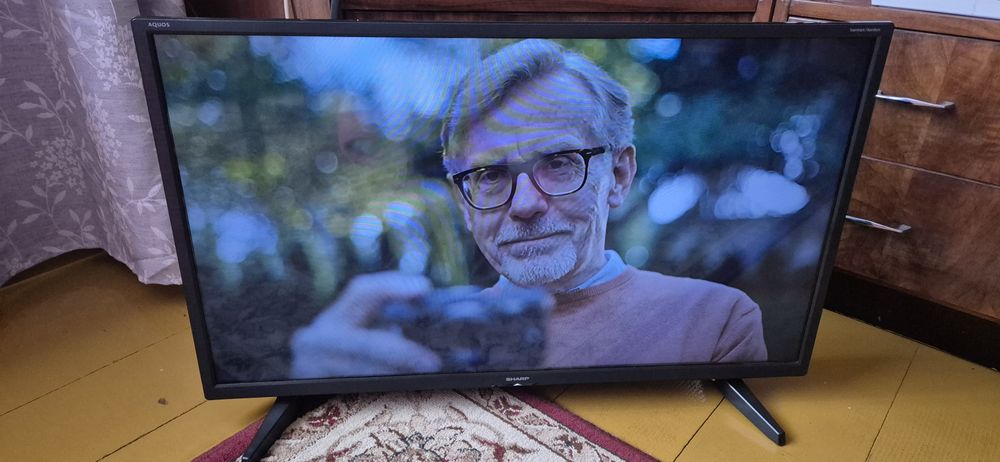 Sharp Aquos 32" LC-32HI3422E