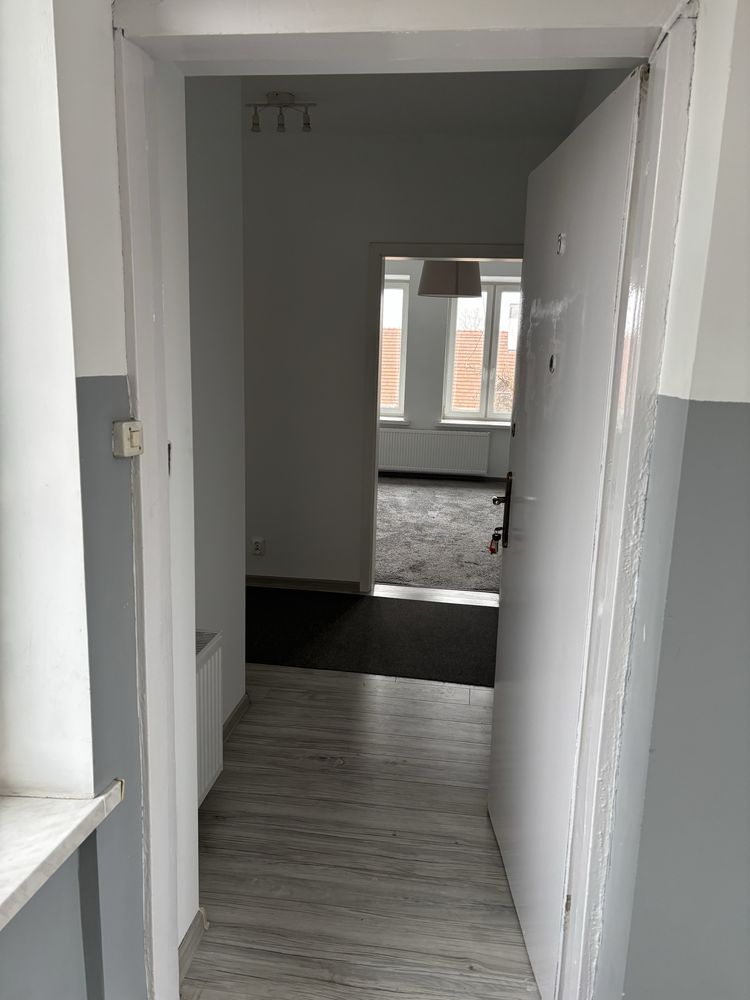 Lokal biurowy 57 m² – centrum Grodziska Mazowieckiego, blisko PKP