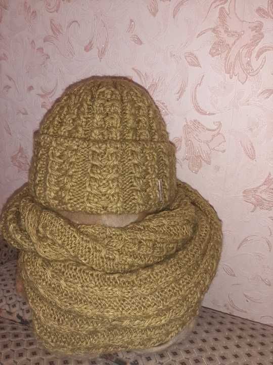 Шапка та хомут колір гірчиця