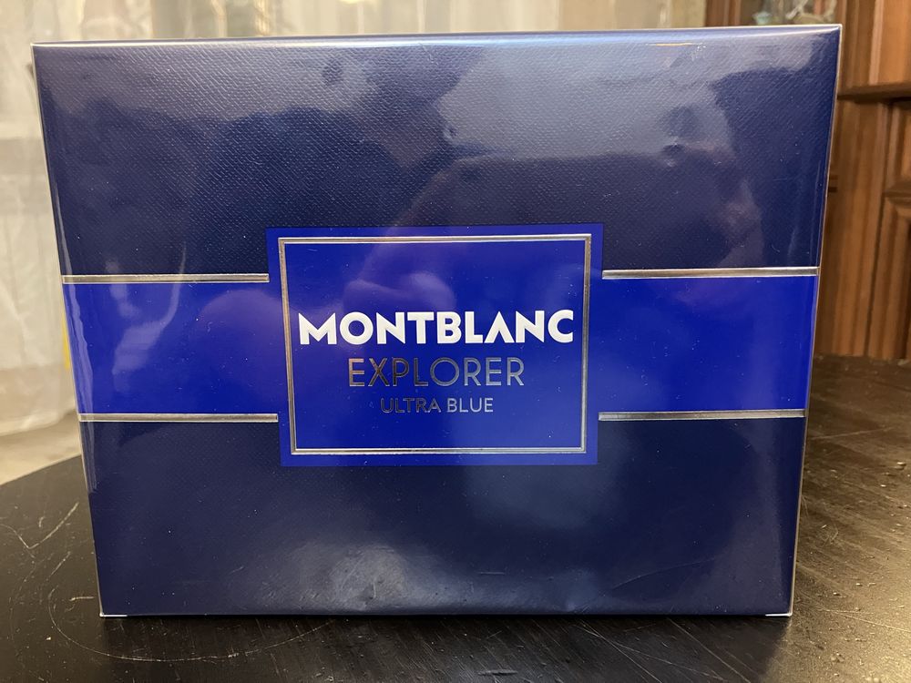 Парфумований набір Montblank Explorer Ultra Blue новий орігінал