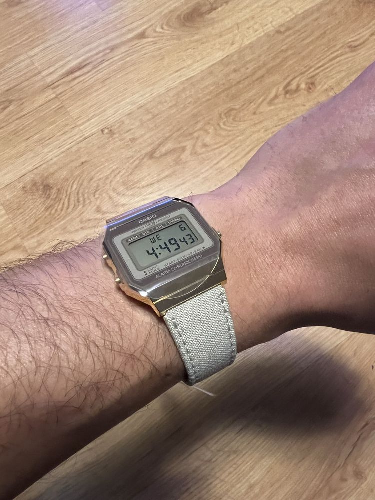 Zegarek cyfrowy Casio Vintage