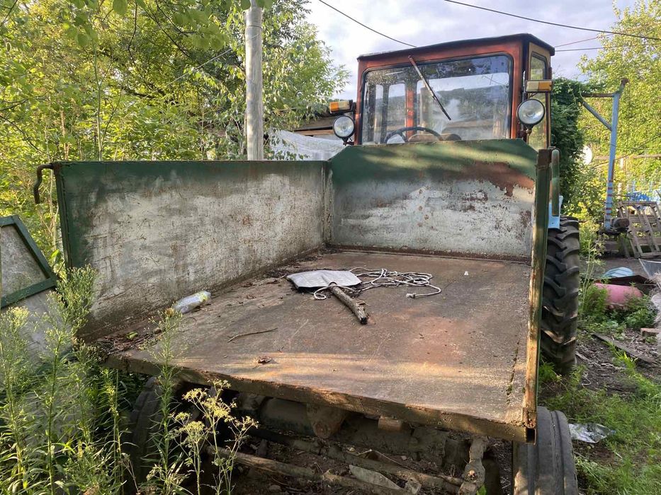 Продам трактор  Т-16