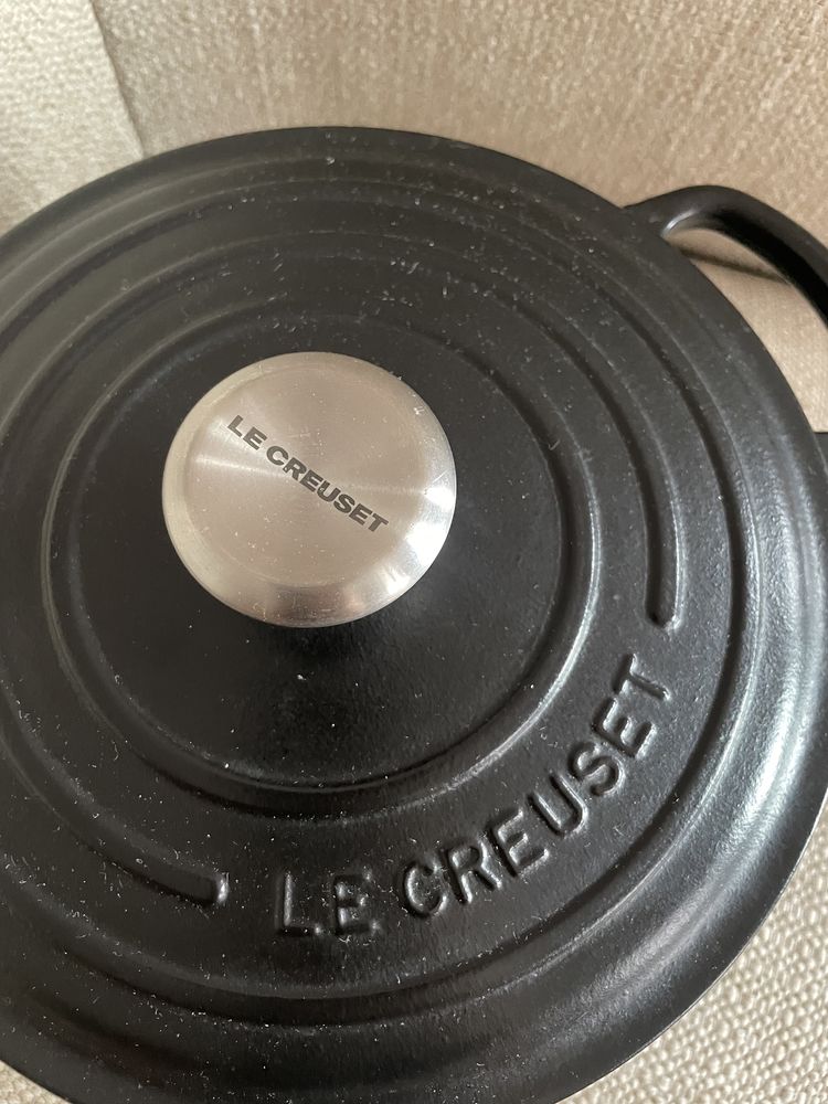 Garnek żeliwny Le Creuset czarny
