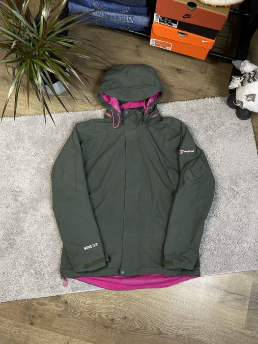 Жіноча вітровка Berghaus