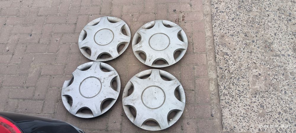 Продам колпачки р16