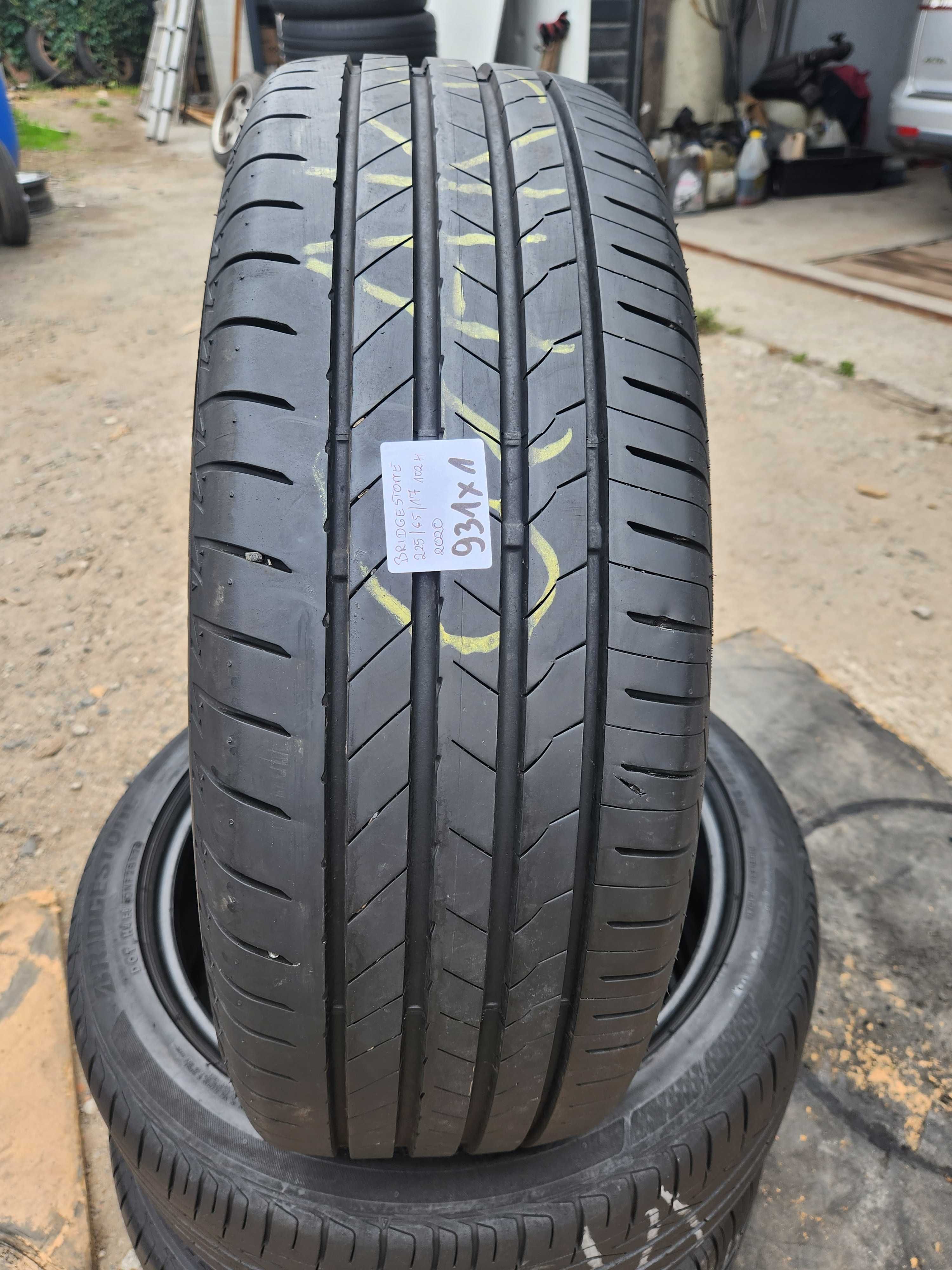 931. BRIDGESTONE ALENZA 001 225/65/17 opona pojedyncza
