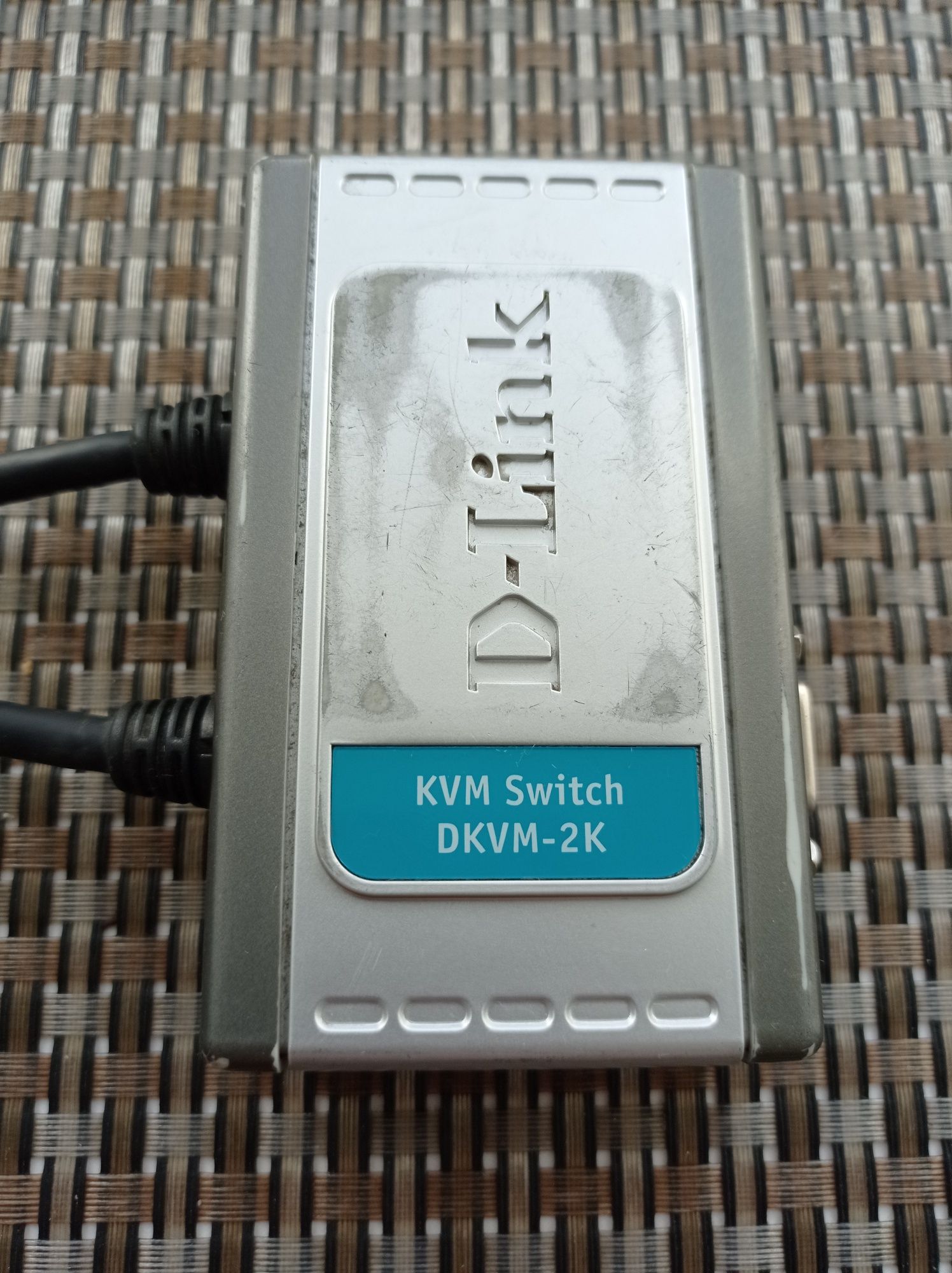 KVM переключатель DKVM-2M