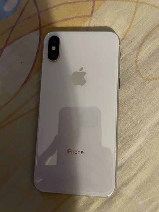 Iphone X белый на 64 гб