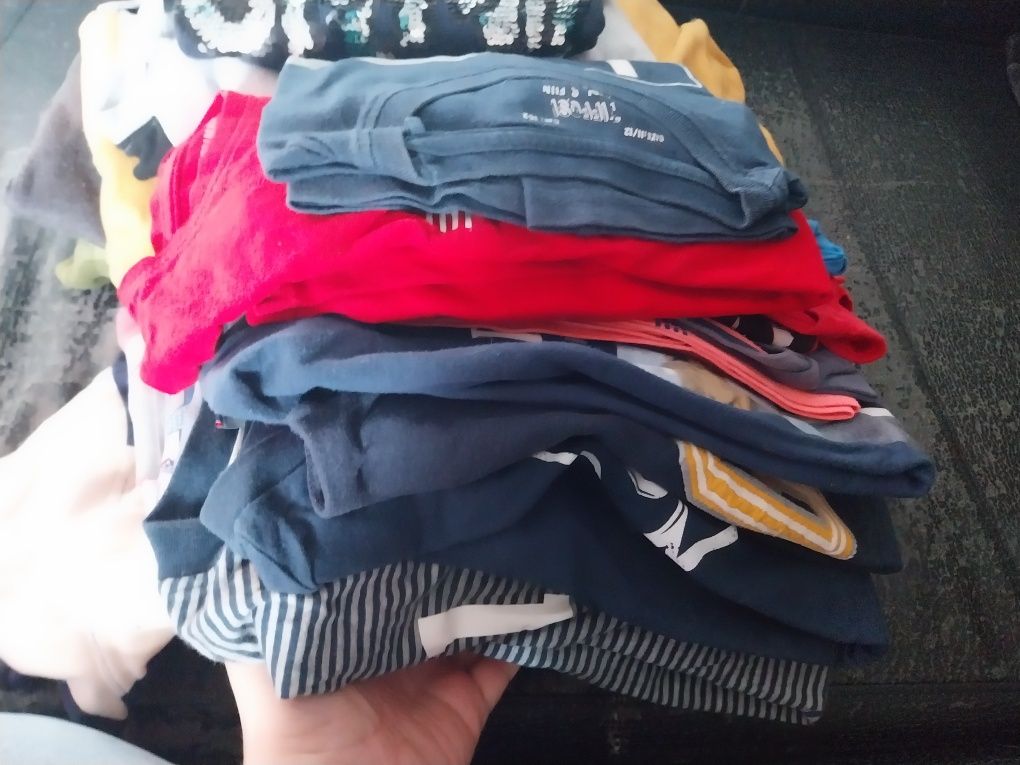 Pack  de Roupa e tenis de rapaz 12 anos 36 e chuteiras 38