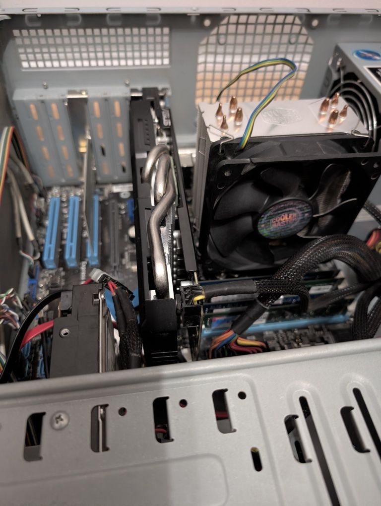 Komputer i5-750 12GB 750GB GTX 660 2GB