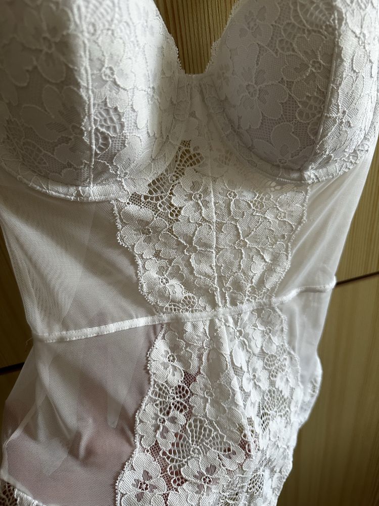 Кружевной боди белый h&m р.s