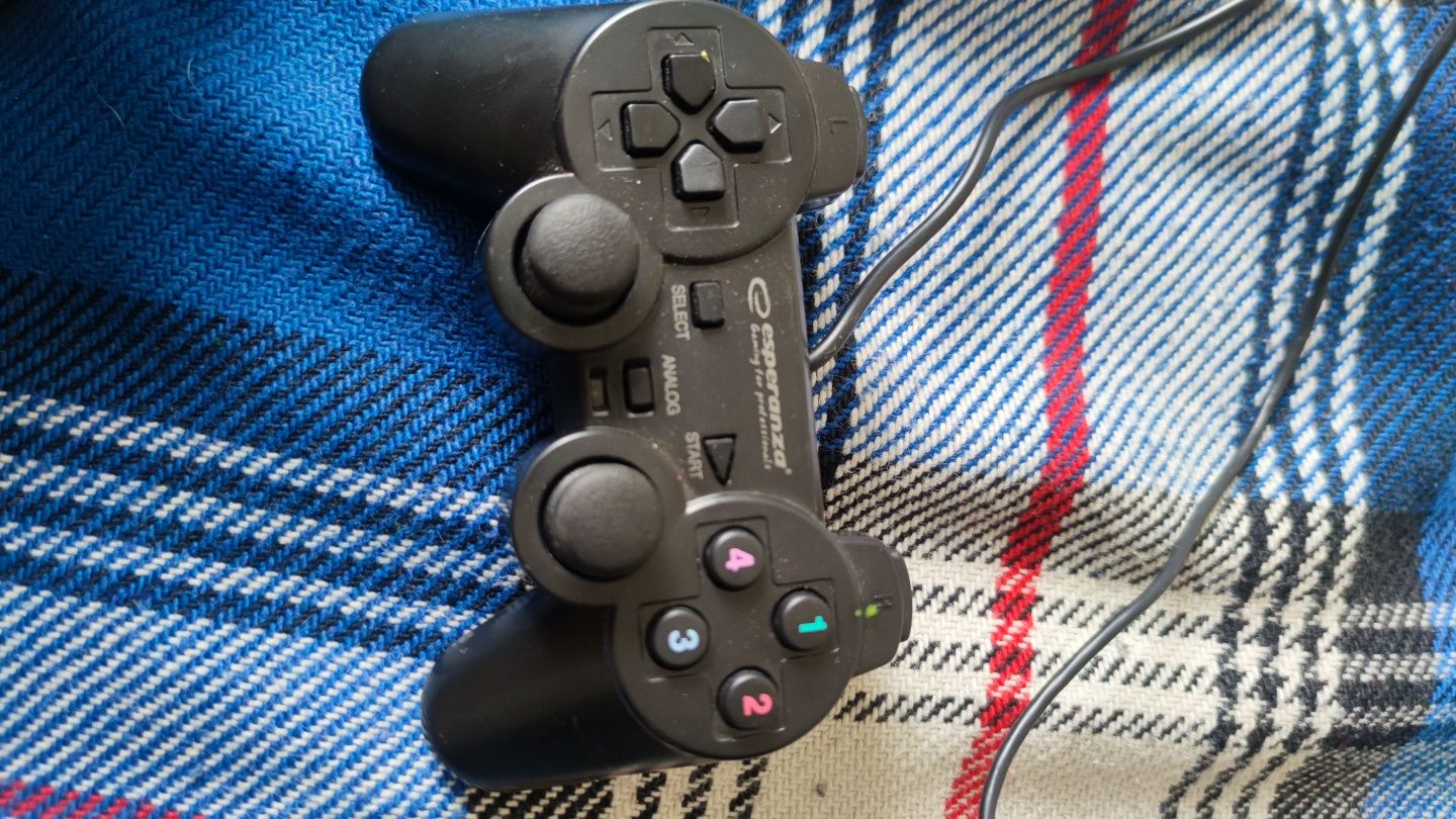 Кейпад traicer + gamepad esperanza
