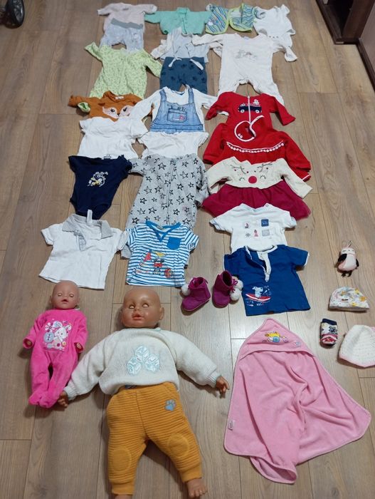 ZESTAW..Wózek dla lalki,ubranka,2 bobasy + nosidełko dla lalki.