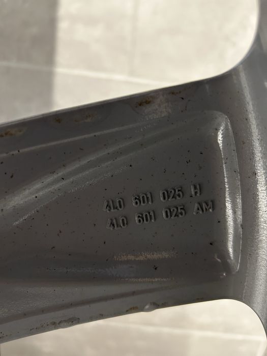 PF81 Alufelga Audi Q7 4L 5x130 ET 60 Felga Jak Nowa