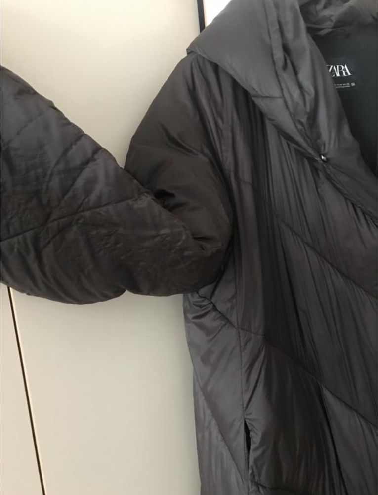 Пальто стеганое, пуховик Zara