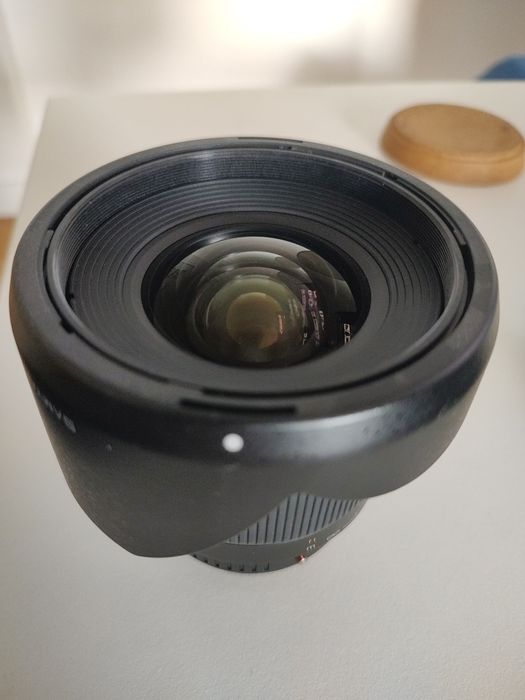 Samyang 16mm Pentax-K f/2.0