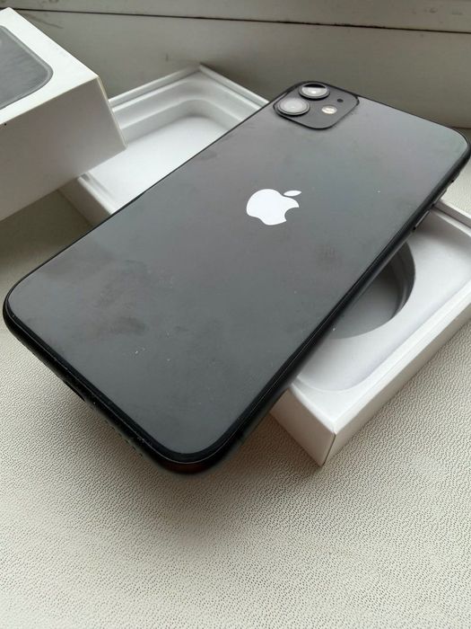 Iphone 11 128gb  в ідеальному стані