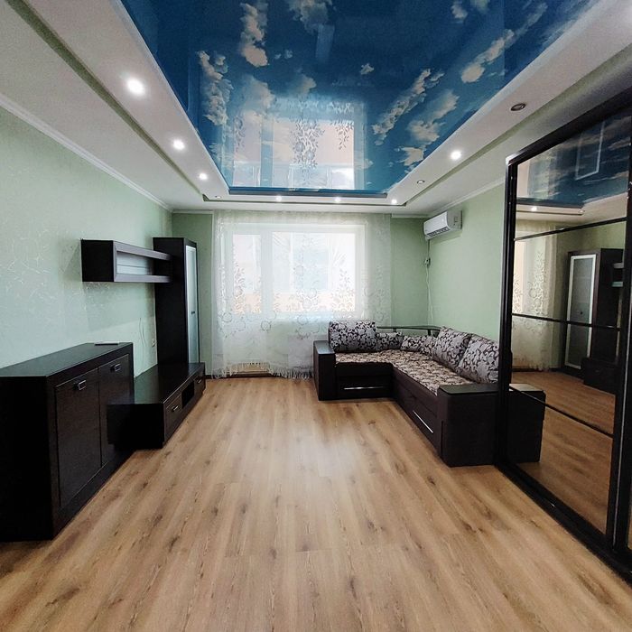 1 кімнатна квартира Митниця, вул. Жужоми. Квартира реальна.