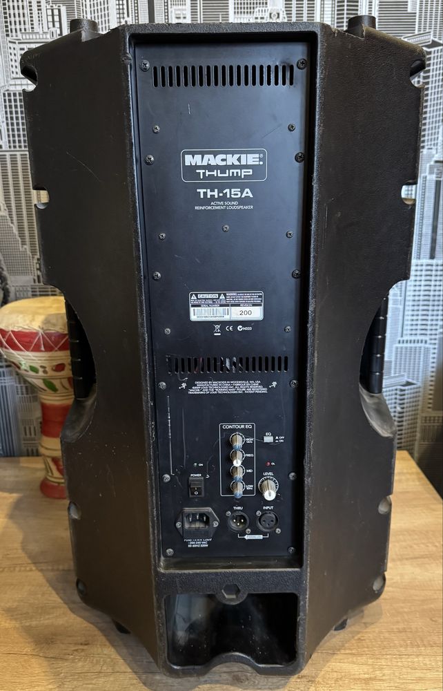 Mackie Thump TH-15A – Kolumna aktywna 15” / 400W
