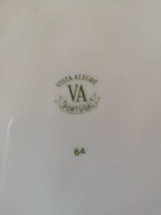 Concha Cantão em porcelana Vista Alegre motivo Magnólia