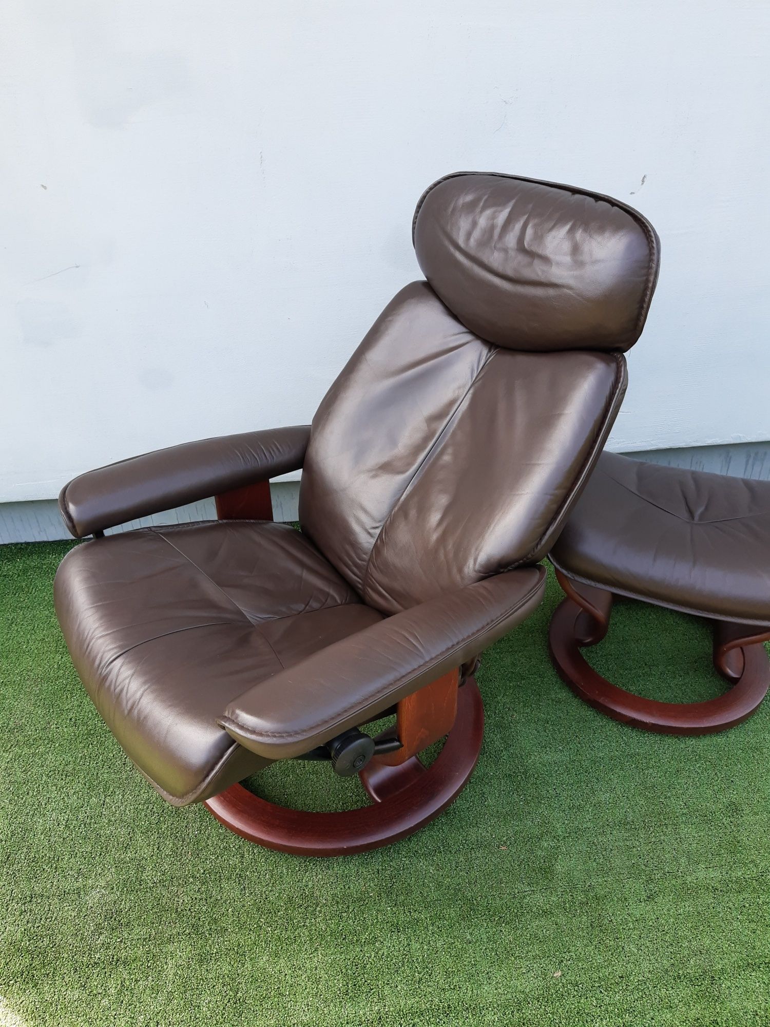 Fotel z podnóżkiem Ekornes Stressless