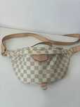 Nerka saszetka lv Louis Vuitton