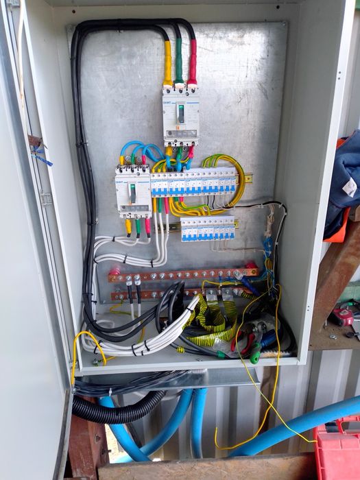 Подключим ваш ИБП, Электромонтажные работы,квартиры,ангары, офисы