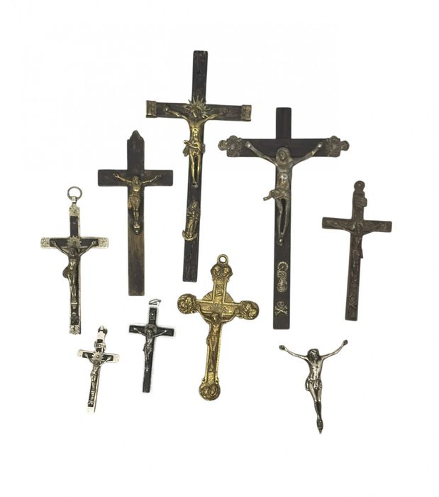 Crucifixos antigos