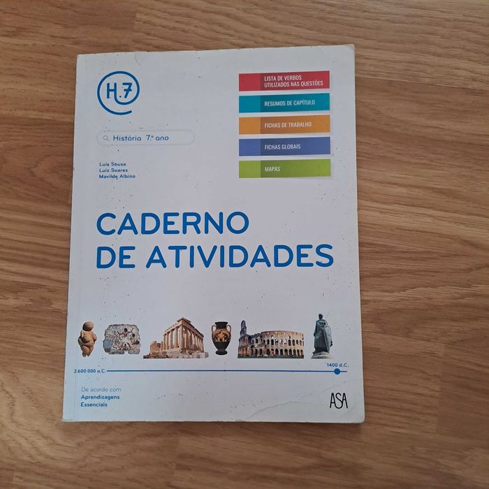 Manuais escolares e cadernos de atividades 7º ano