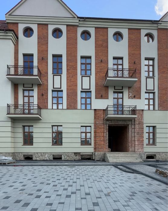 Продаж 3-кімнатної дворівневої квартири ЖК Австрійський Коломия Без %