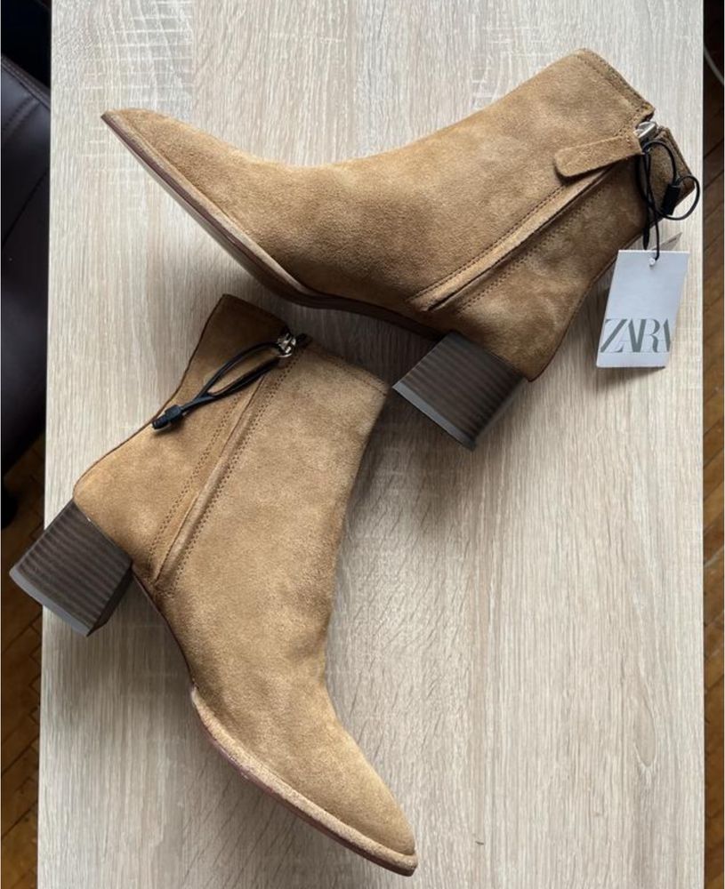 Черевики замшеві черевики Zara