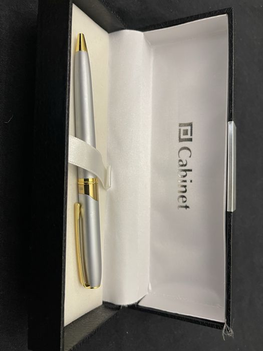 Ручка кулькова Cabinet в футлярі