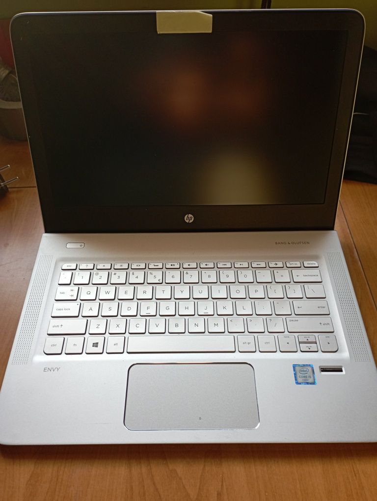 Sprzedam laptop HP BCM943142Y na części