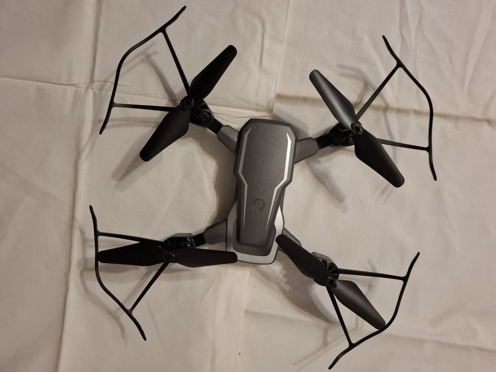 Nowy dron z kamerą 2mpx idealny prezent świąteczny
