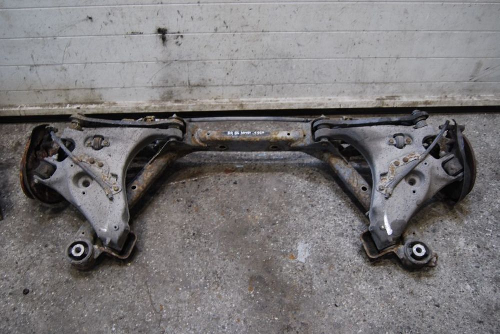 BELKA SANKI ZAWIESZENIA TYŁ TYLNE AUDI A4 B6 B7 KOMBI 1.9 TDI 8E0