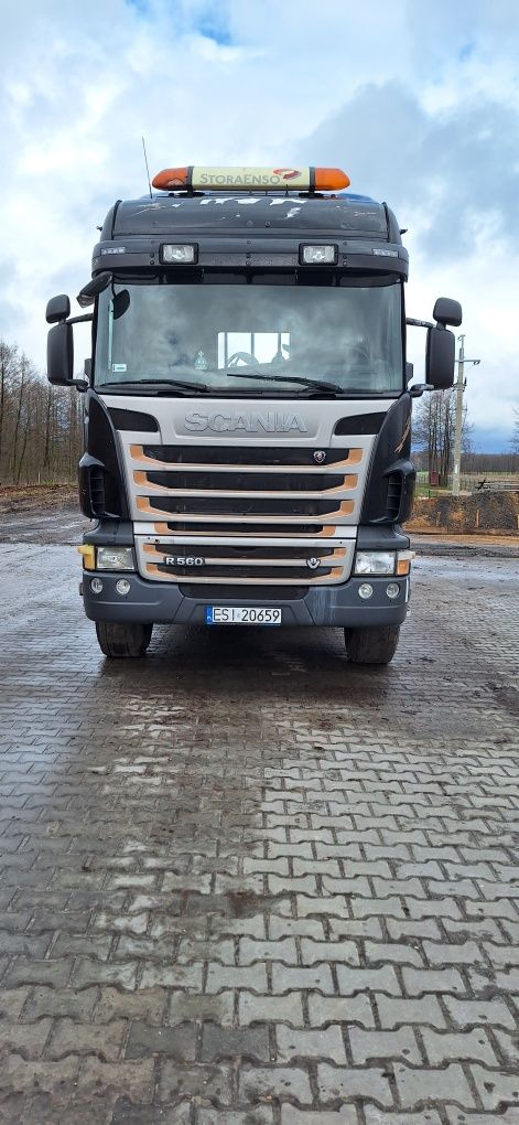 Samochód ciężarowy do drewna SCANIA R560 6x4 2010 z dźwigiem