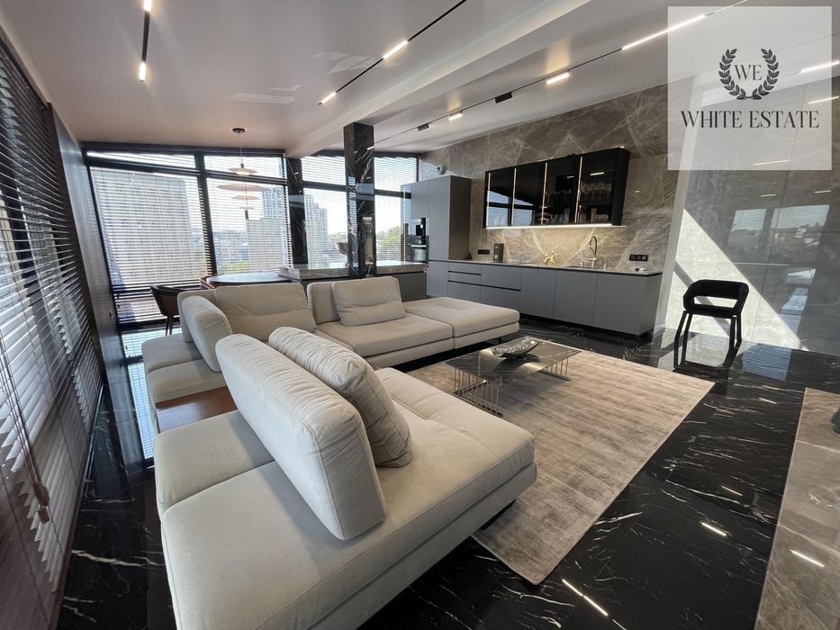 Пентхаус в центрі міста!