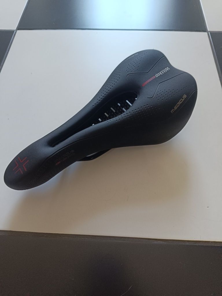 Siodełko Wittkop Medicus Evo Airflow 1.0 137 mm