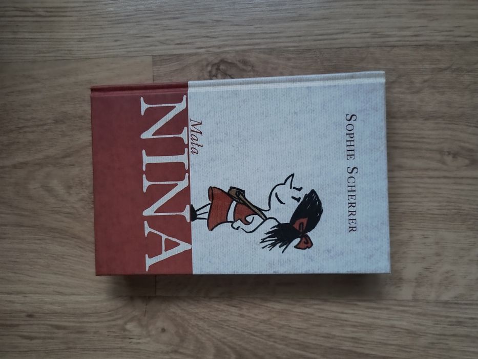 Sophie Scherrer Mała Nina