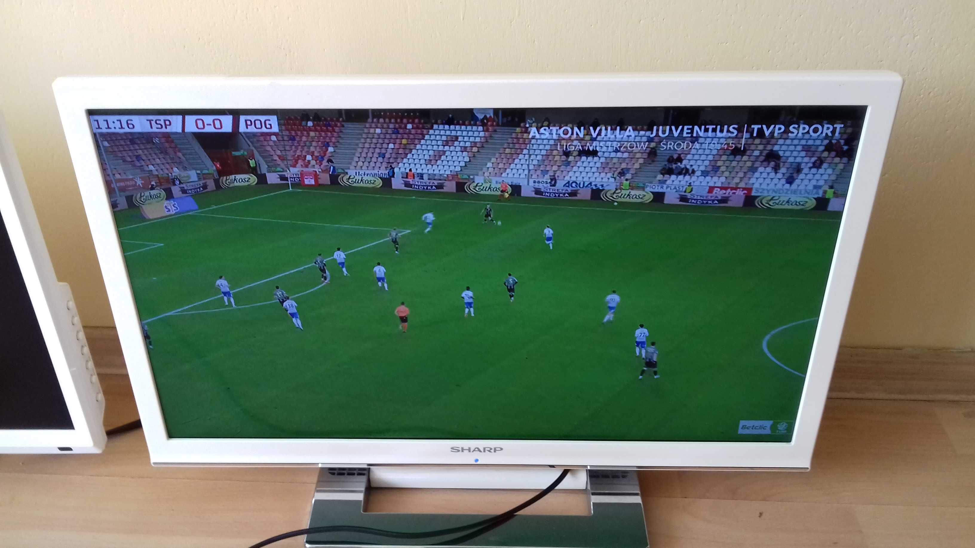 Telewizor biały 24cale LCD Sharp LC-24LE 250V-WH