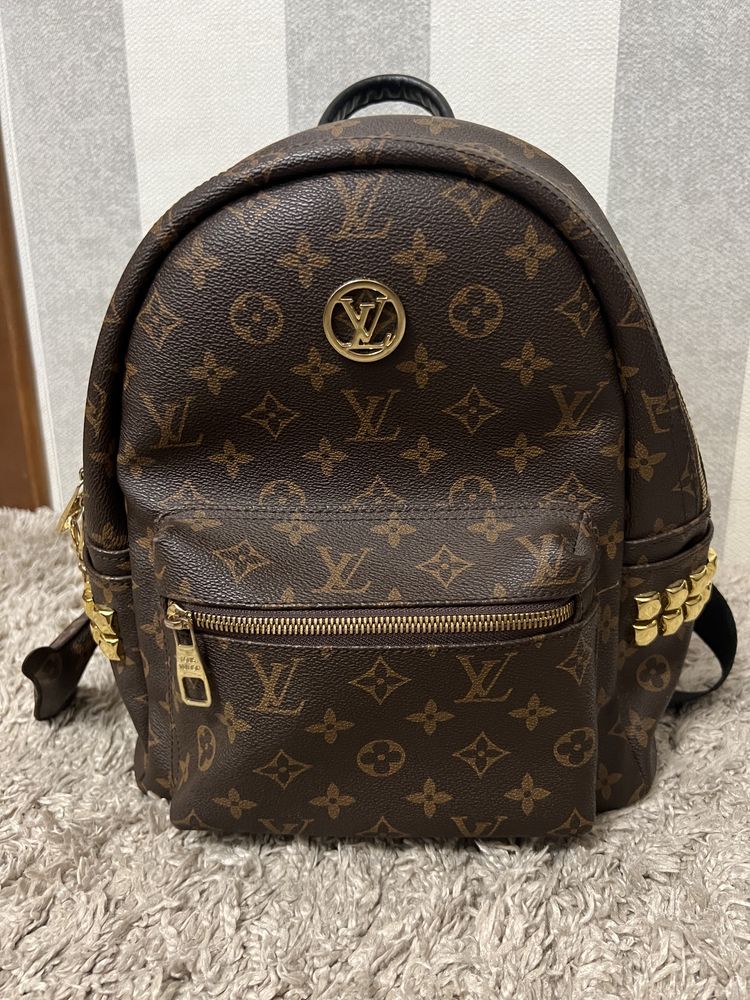 Рюкзак louis vuitton